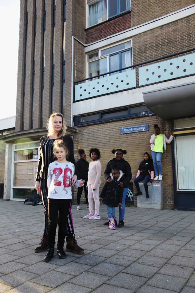 Zomaar op Straat #4  – op pad met Annuska en Meaghan